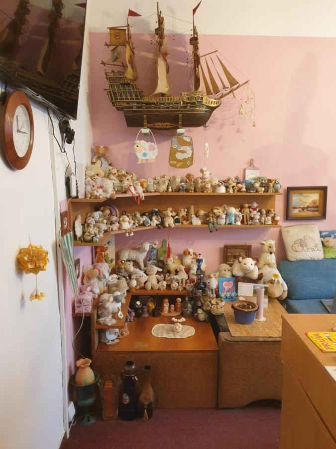 Pension Beranek Прага Екстериор снимка